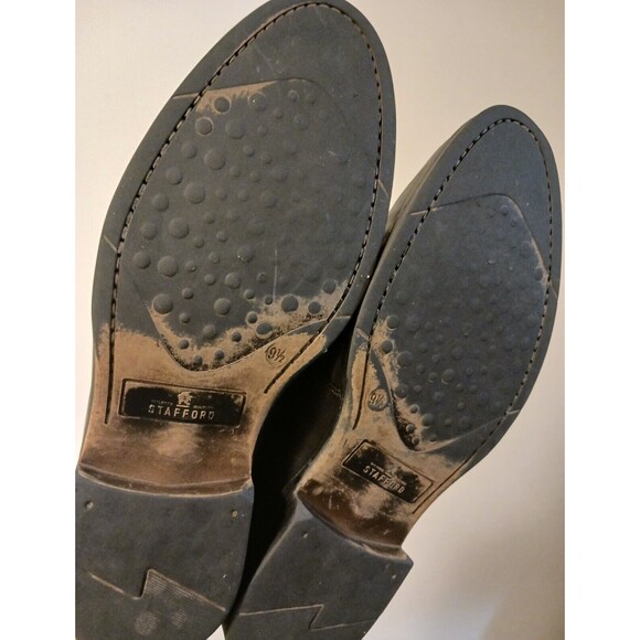 Stafford (Oxford-Wingtip)-(Black)-(Size 9.5)-(Pre-owned)-(Decent Condition)-$25 - Picture 5 of 6